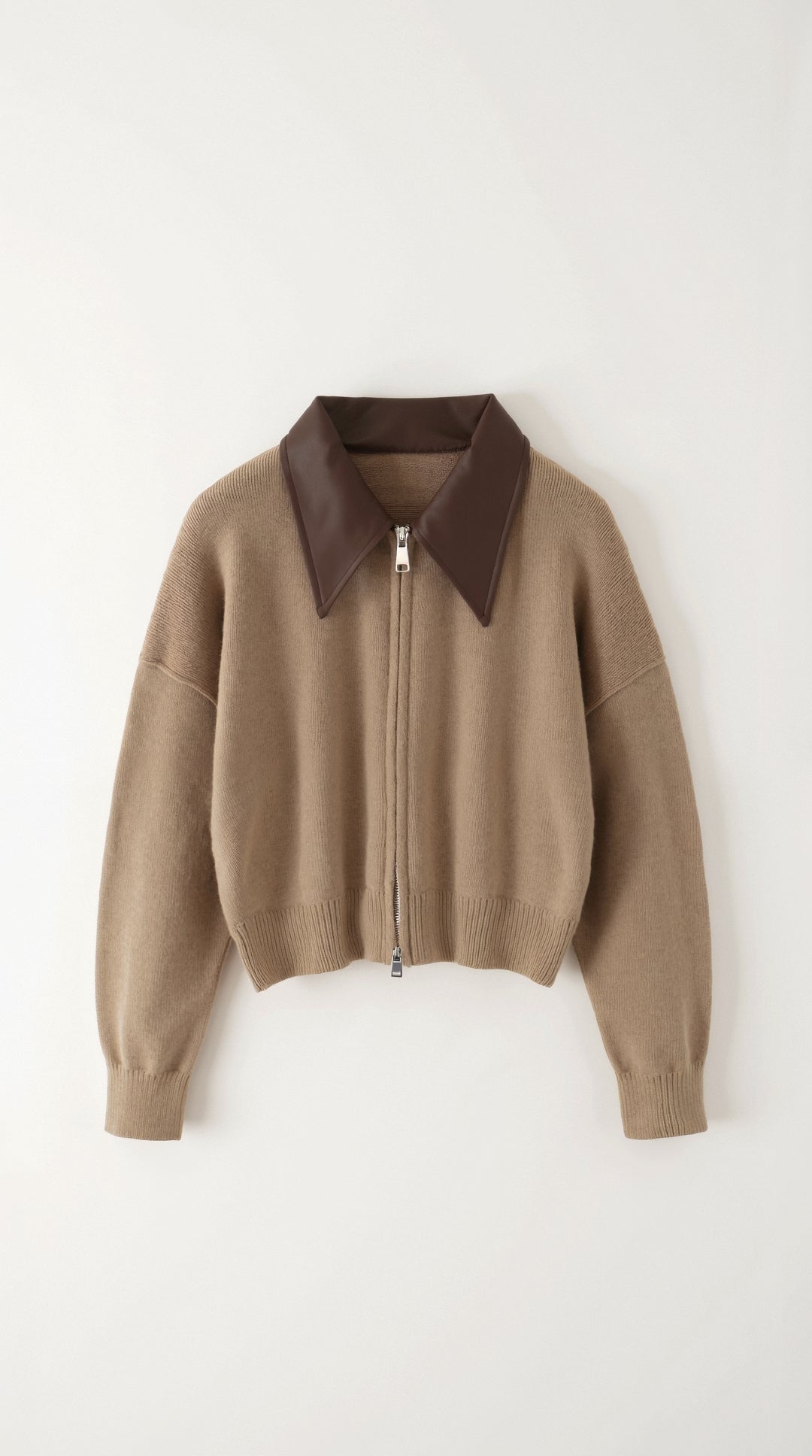 Herminia | Chaqueta Corta de Punto con Cuello