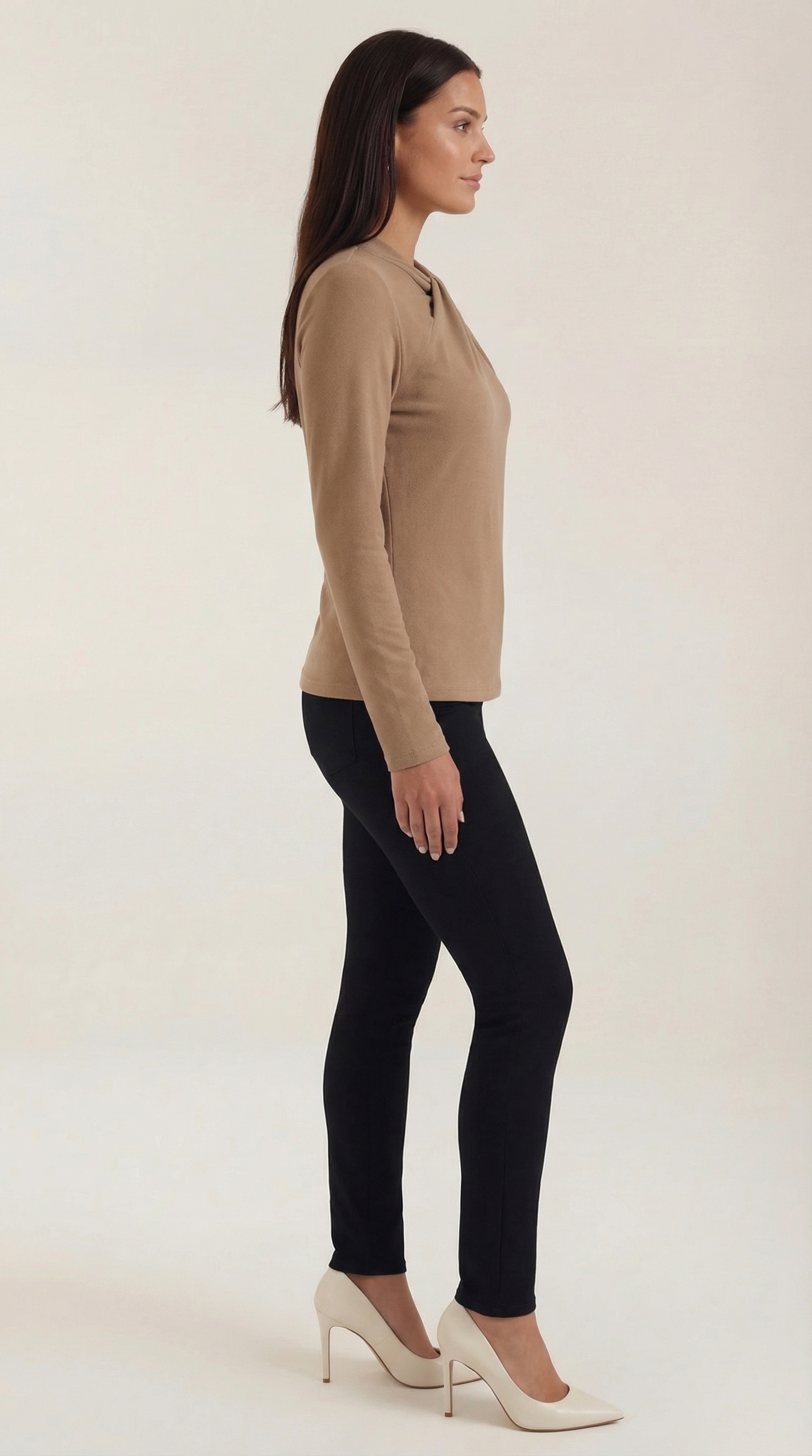 Jamie | Blusa con Cuello Alto y Lazo