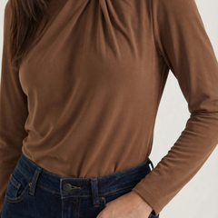 Jamie | Blusa con Cuello Alto y Lazo