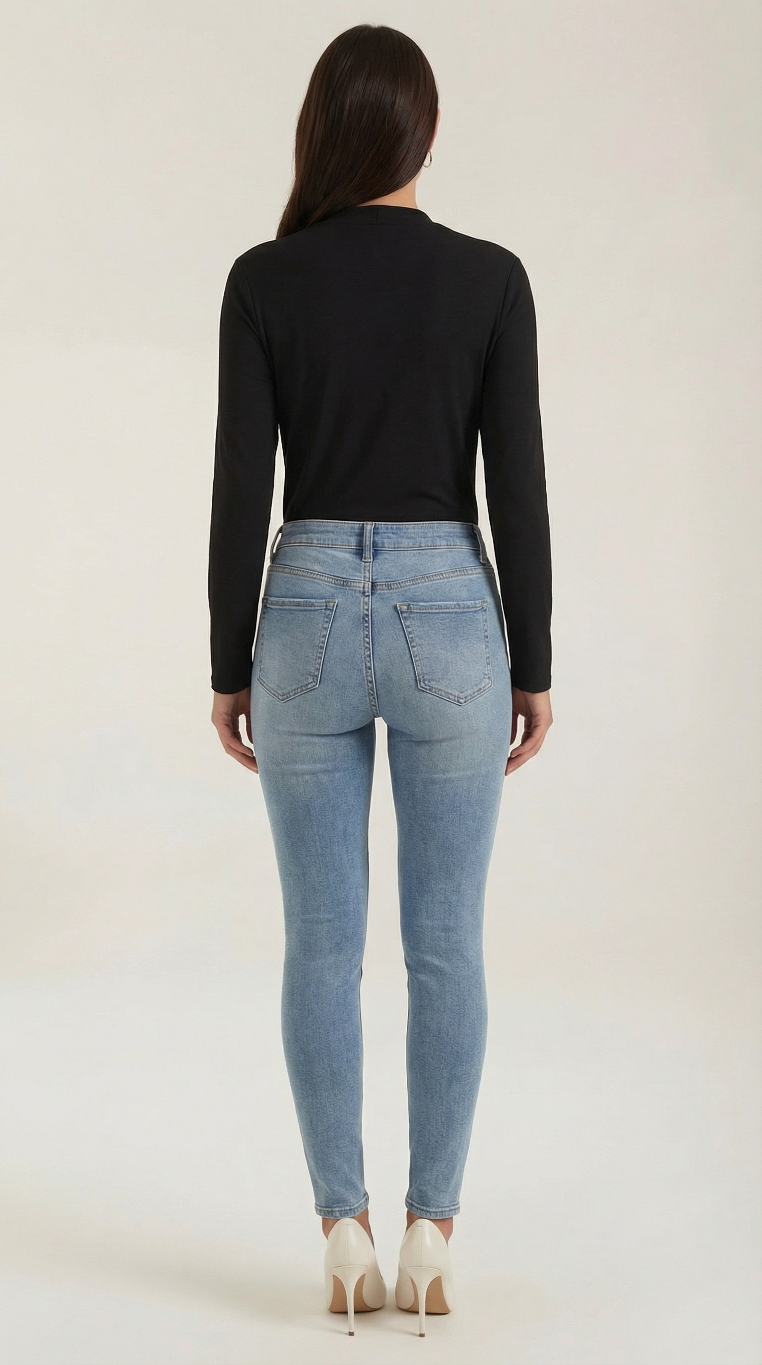 Jamie | Blusa con Cuello Alto y Lazo