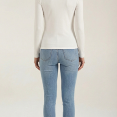 Jamie | Blusa con Cuello Alto y Lazo