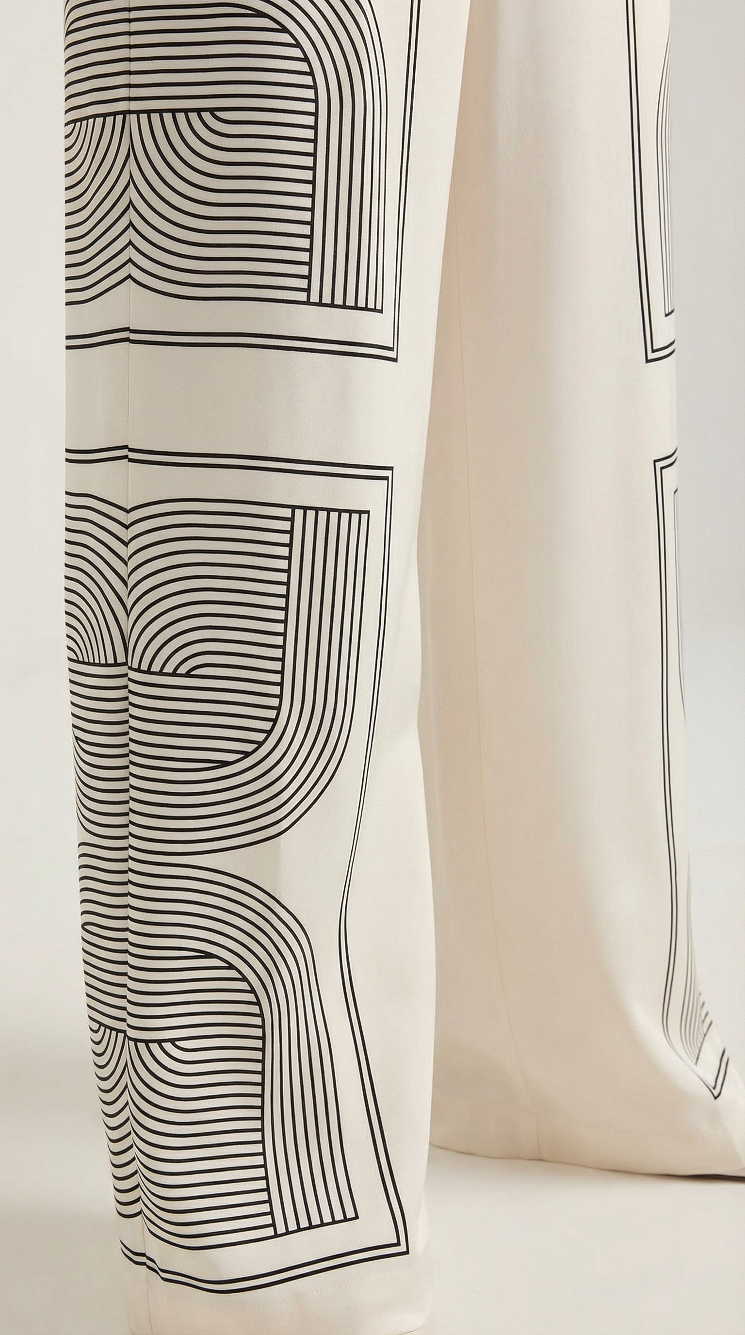 Jude | Pantalón Ancho con Estampado Gráfico