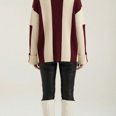June | Suéter Oversize de Cuello Alto a Rayas