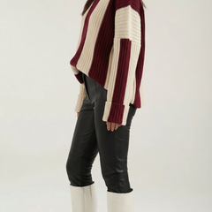 June | Suéter Oversize de Cuello Alto a Rayas