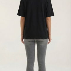 Justine | Camiseta Gráfica Oversize