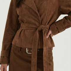 Lorraine | Chaqueta Envolvente con Cinturón