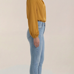 Marcia | Blusa Drapeada de Manga Larga