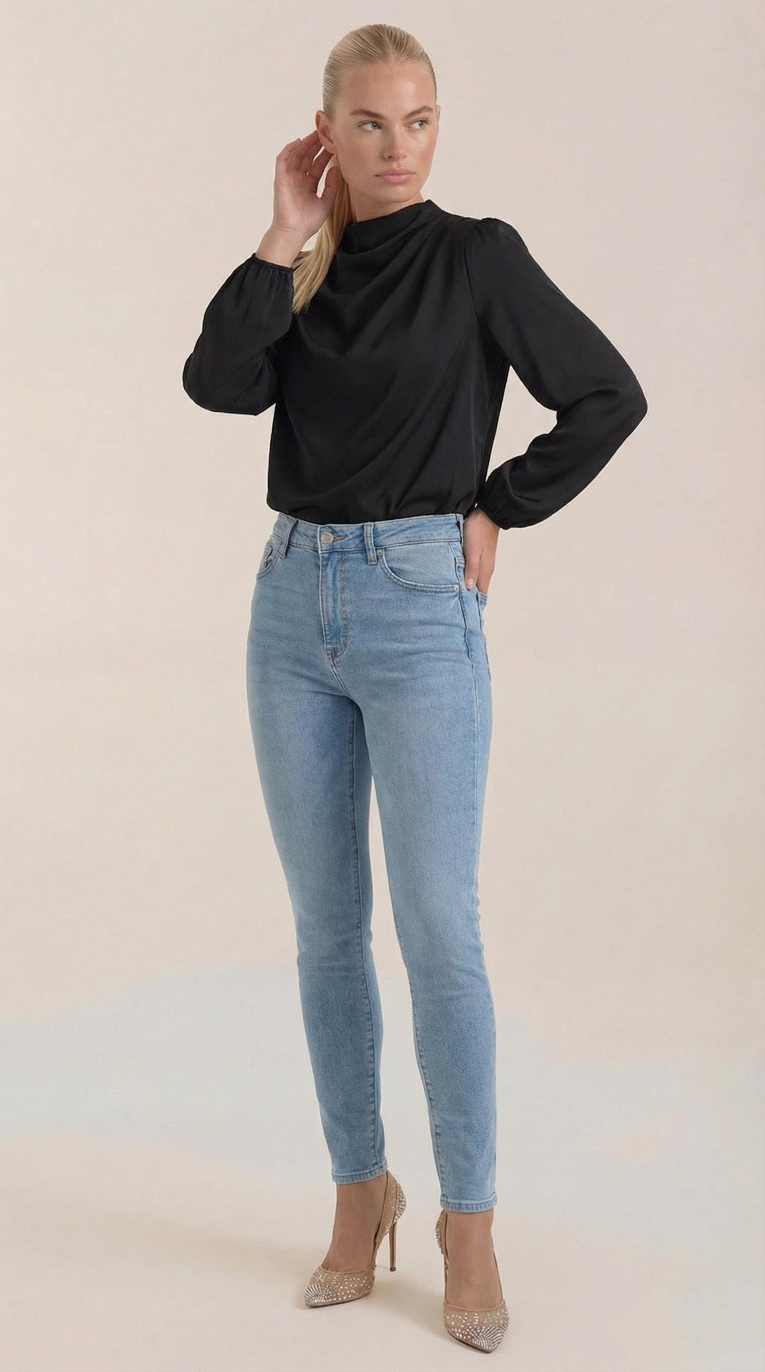 Marcia | Blusa Drapeada de Manga Larga