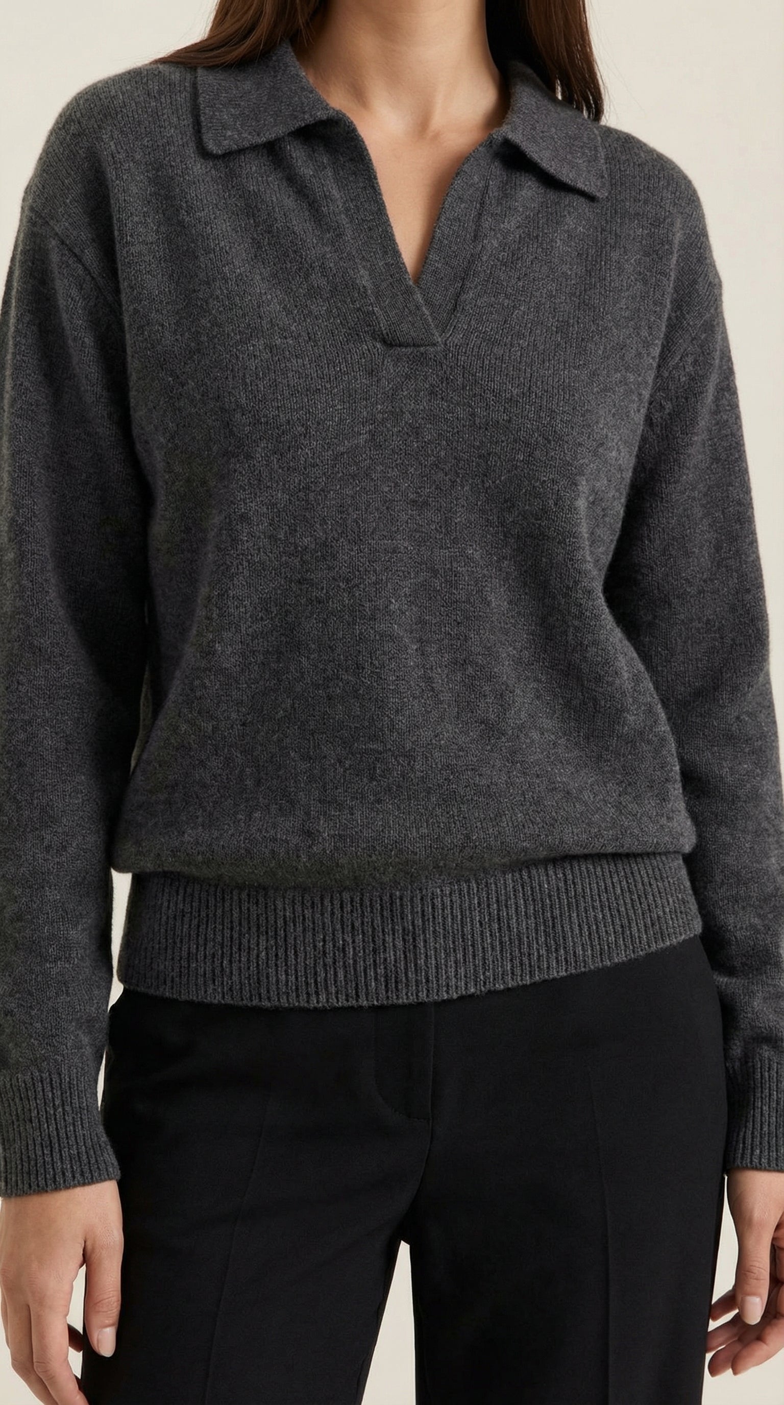 Marisa | Polo Casual con Escote en V