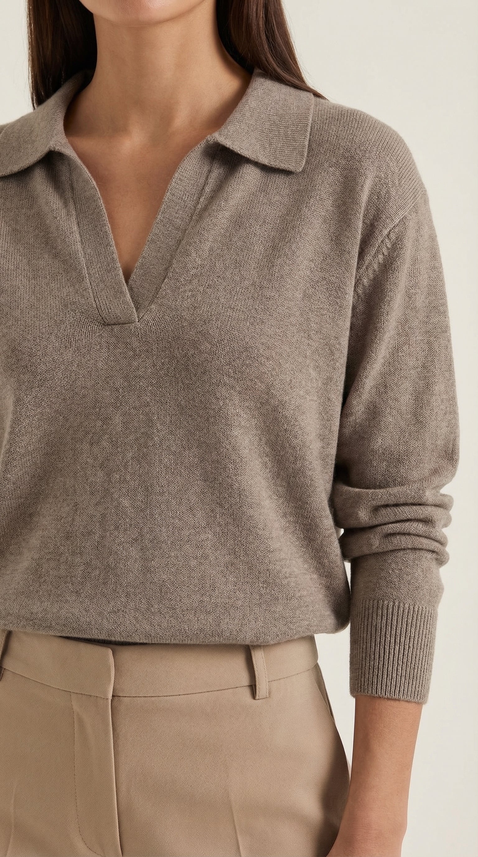 Marisa | Polo Casual con Escote en V