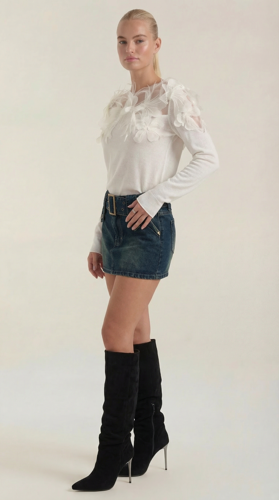 Beatriz | Suéter de Punto con Plumas