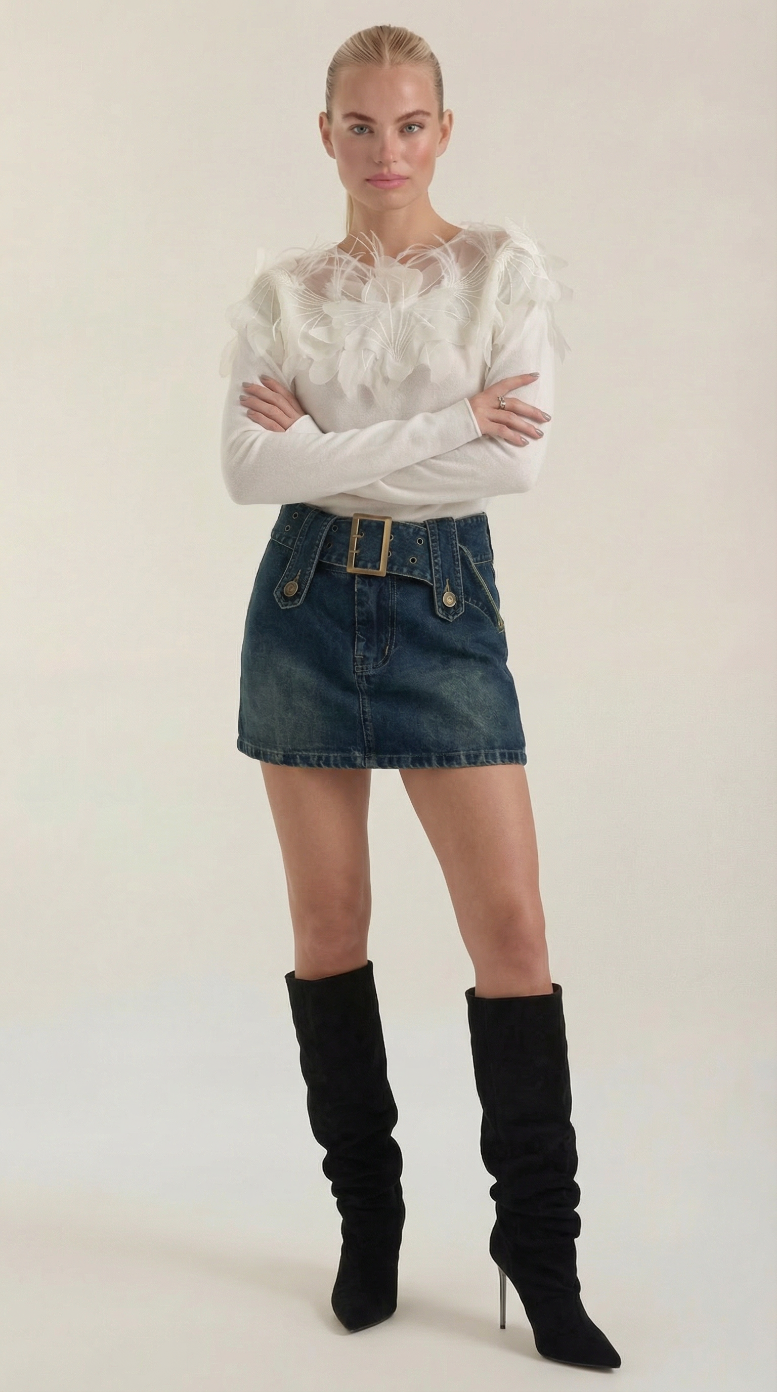 Beatriz | Suéter de Punto con Plumas