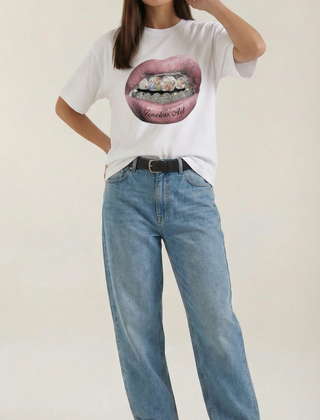 Natalia | Camiseta Oversize con Diseño Gráfico