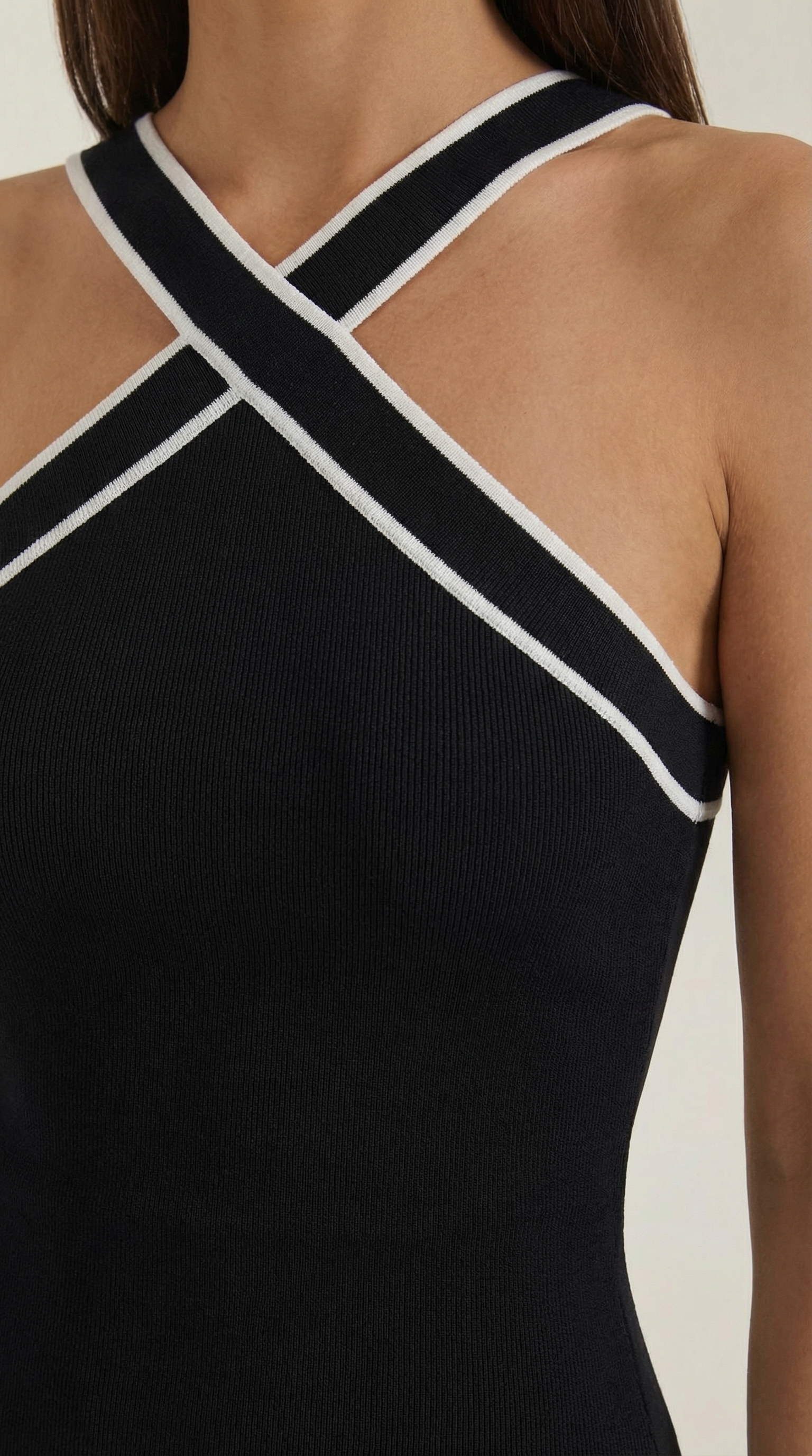 Nia | Top Halter Entrelazado