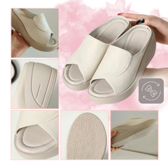 Detalles de las mules en beige: plantilla acolchada, cuña y suela antideslizante