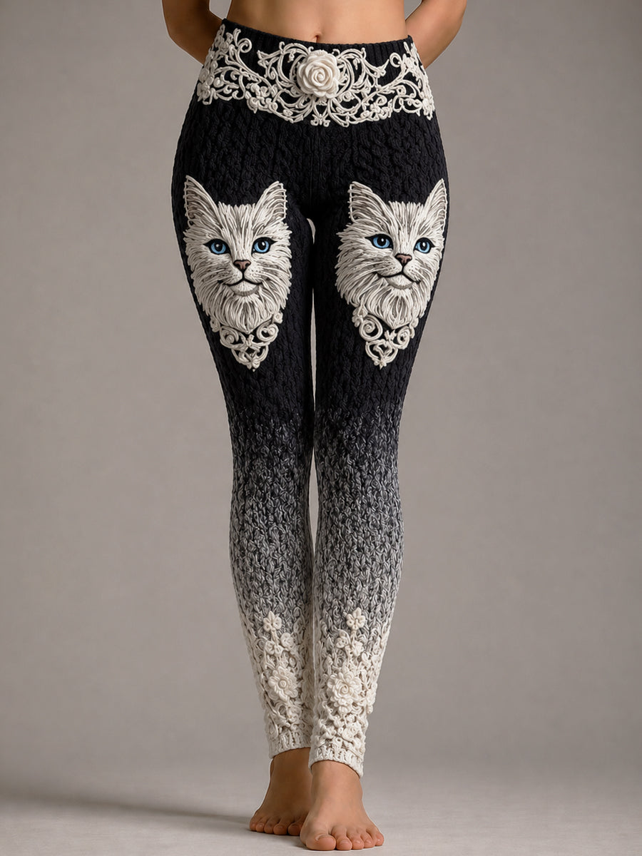 Leggings negros con gatos y encaje